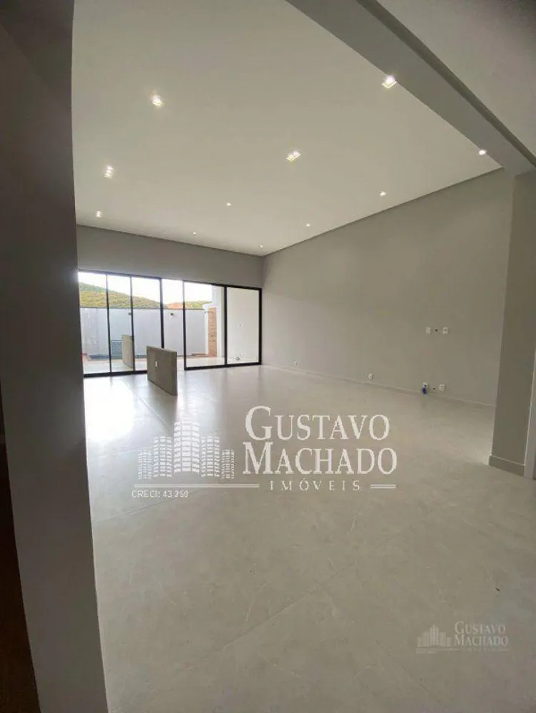 Casa, 3 quartos, 215 m² - Foto 9