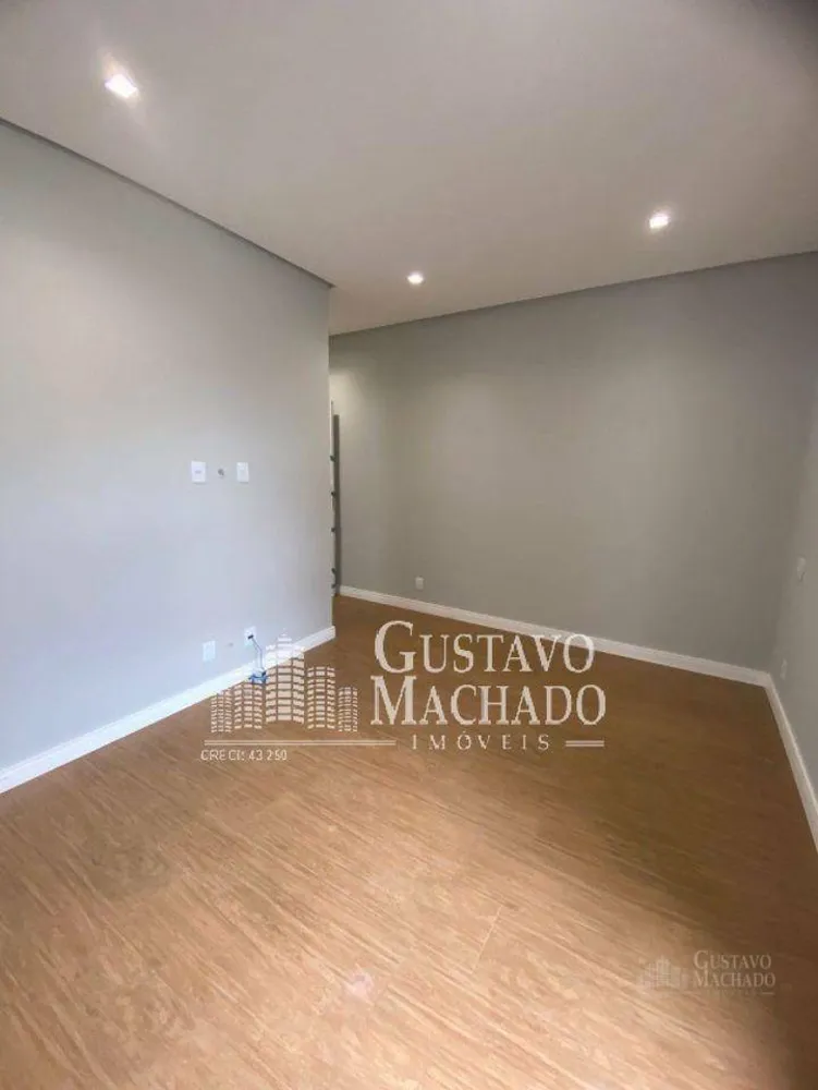 Casa, 3 quartos, 215 m² - Foto 2