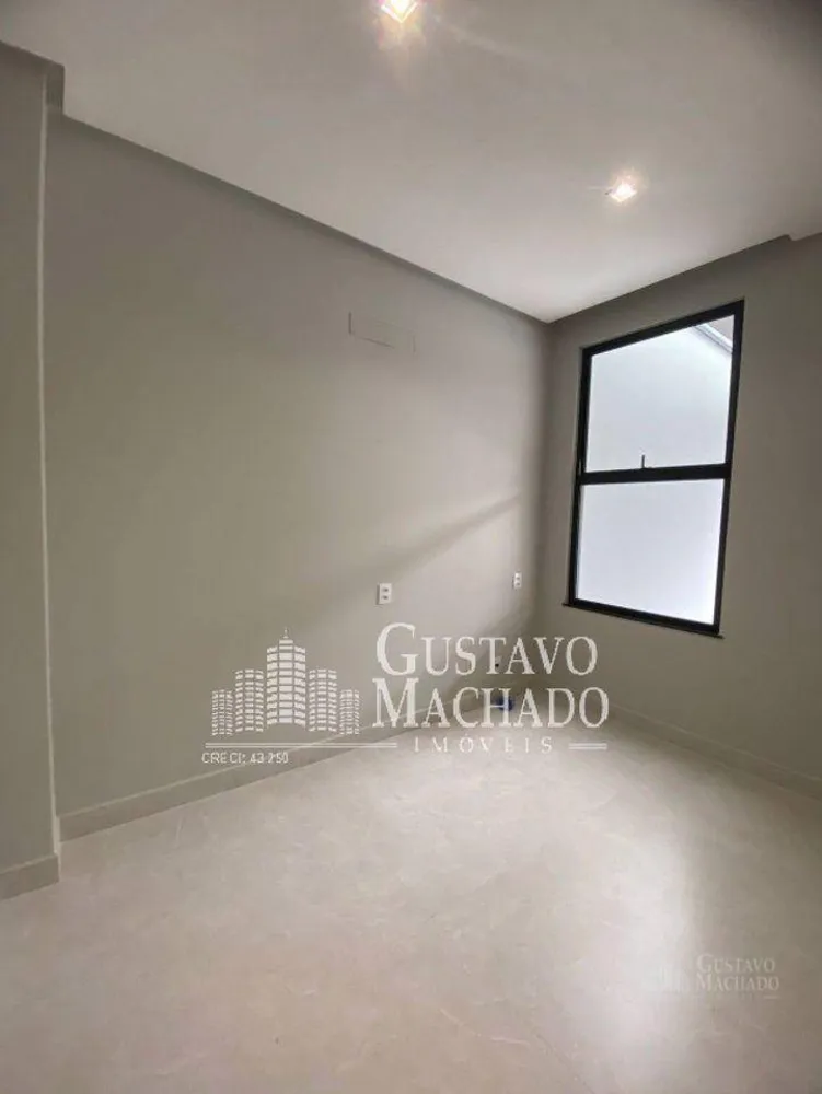 Casa, 3 quartos, 215 m² - Foto 13
