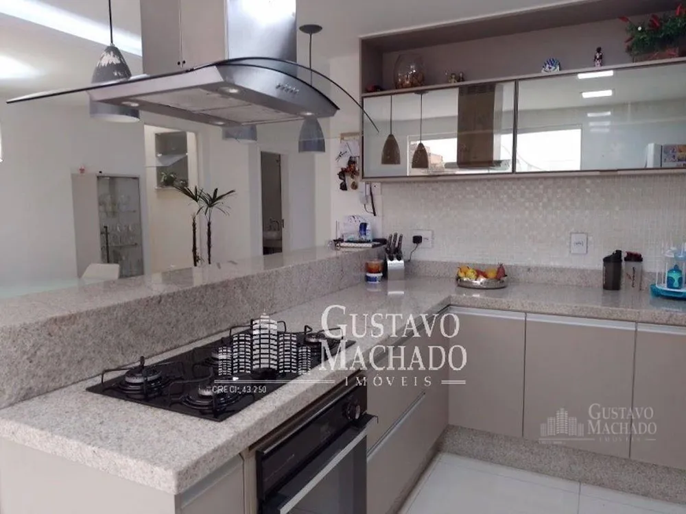 Casa, 4 quartos, 250 m² - Foto 16
