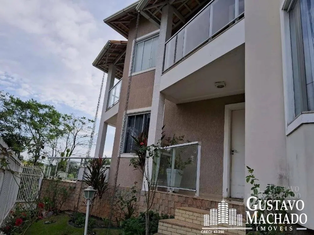 Casa, 4 quartos, 231 m² - Foto 1