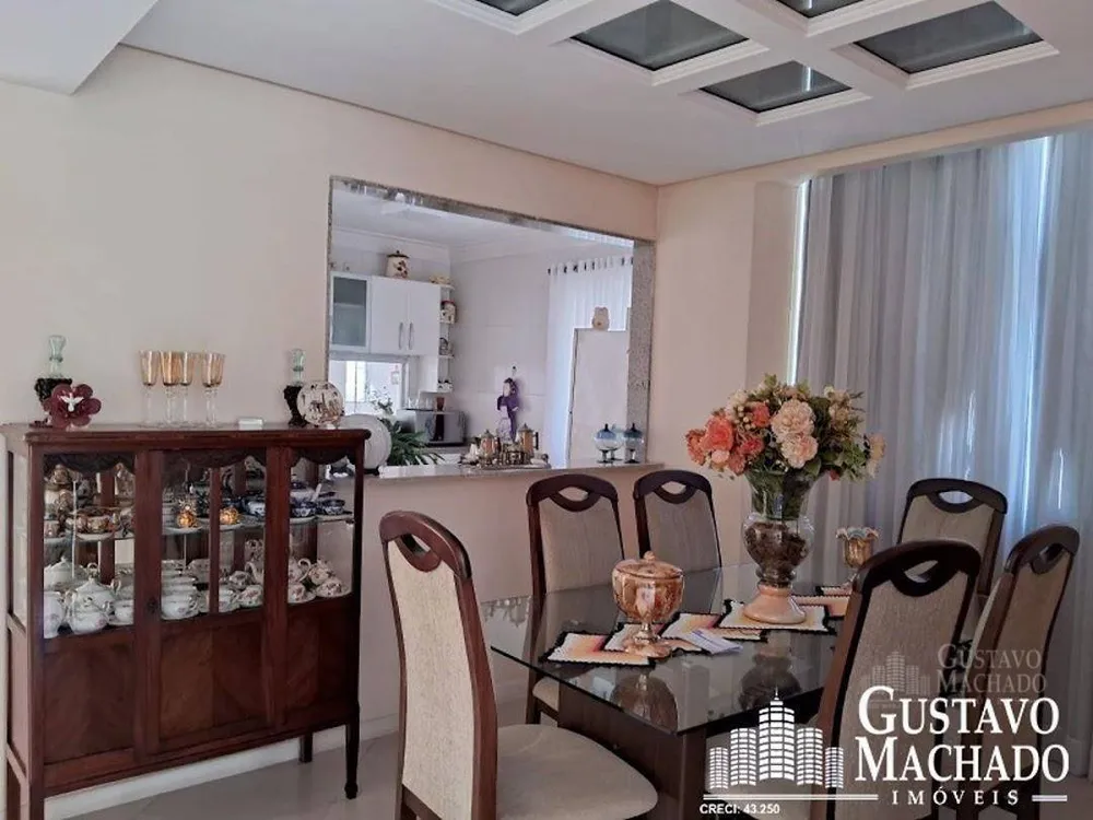 Casa, 4 quartos, 231 m² - Foto 11