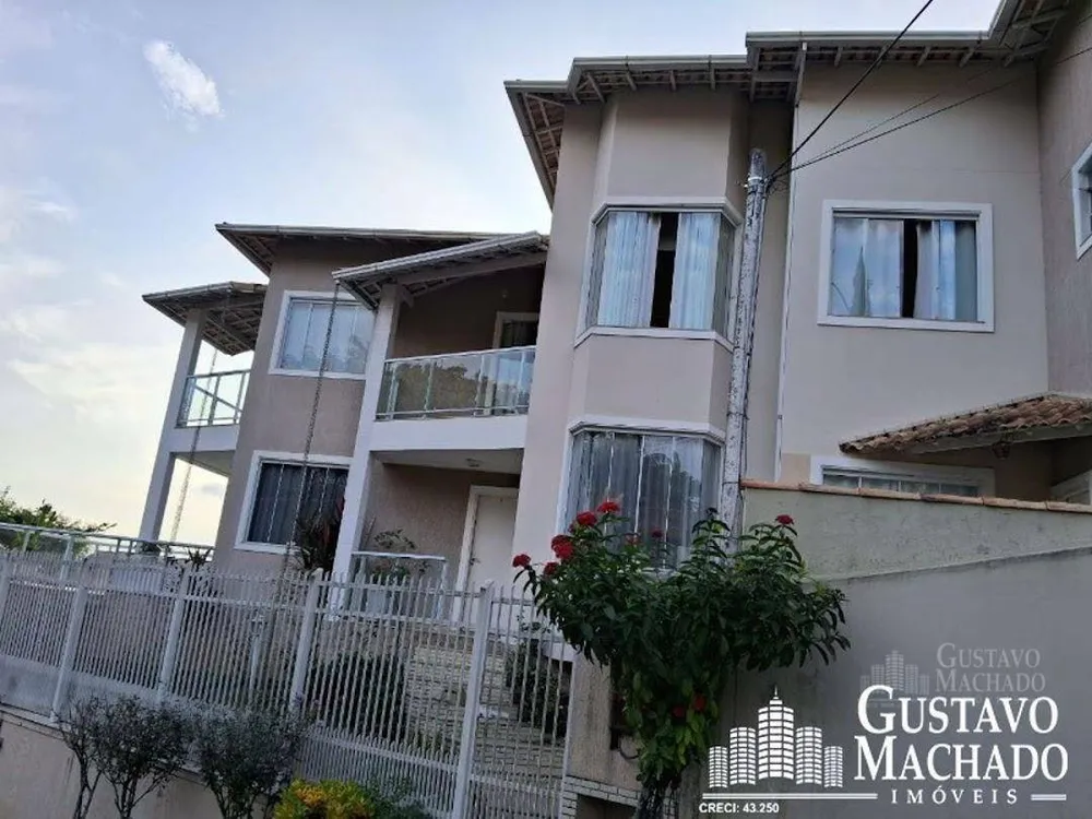 Casa, 4 quartos, 231 m² - Foto 2