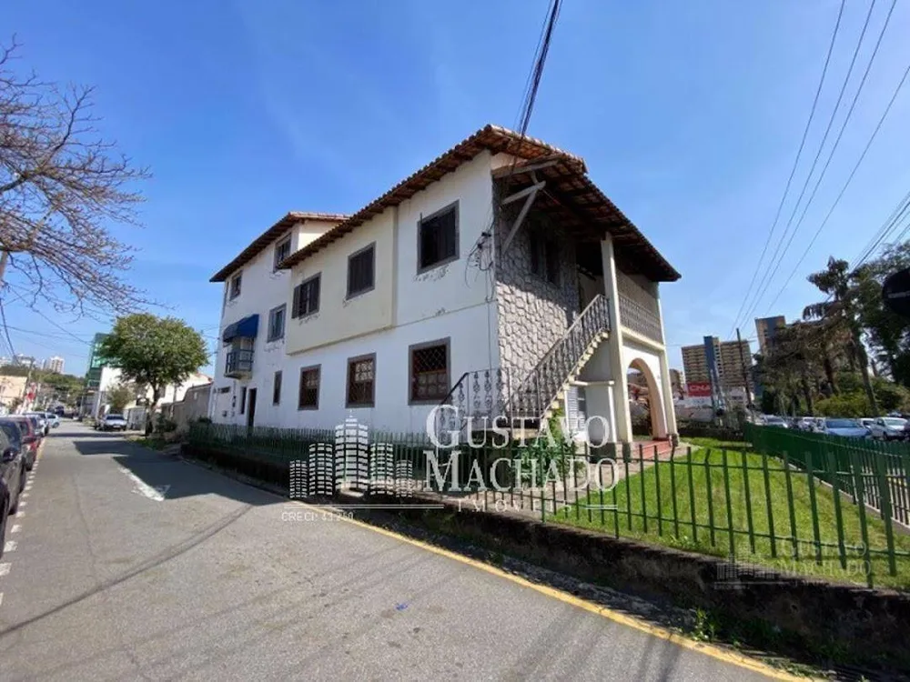 Casa, 9 quartos, 450 m² - Foto 1