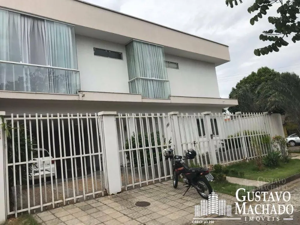 Casa, 3 quartos, 340 m² - Foto 1