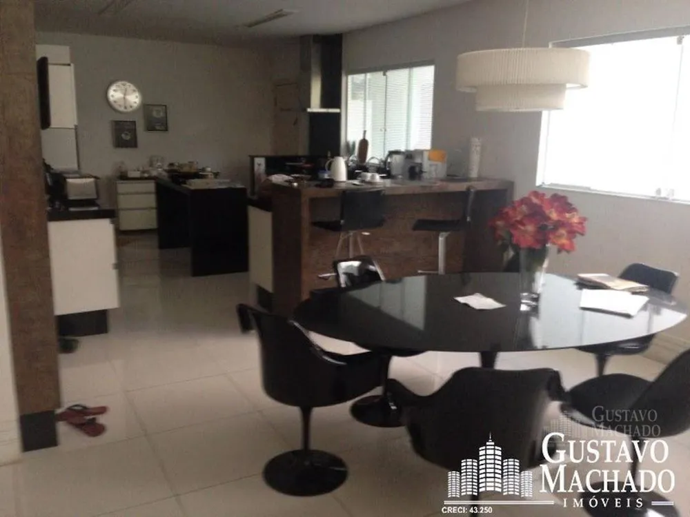 Casa, 3 quartos, 340 m² - Foto 8