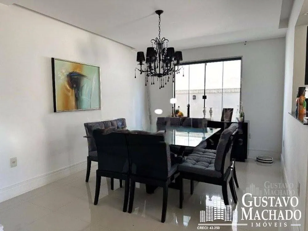Casa, 3 quartos, 235 m² - Foto 4