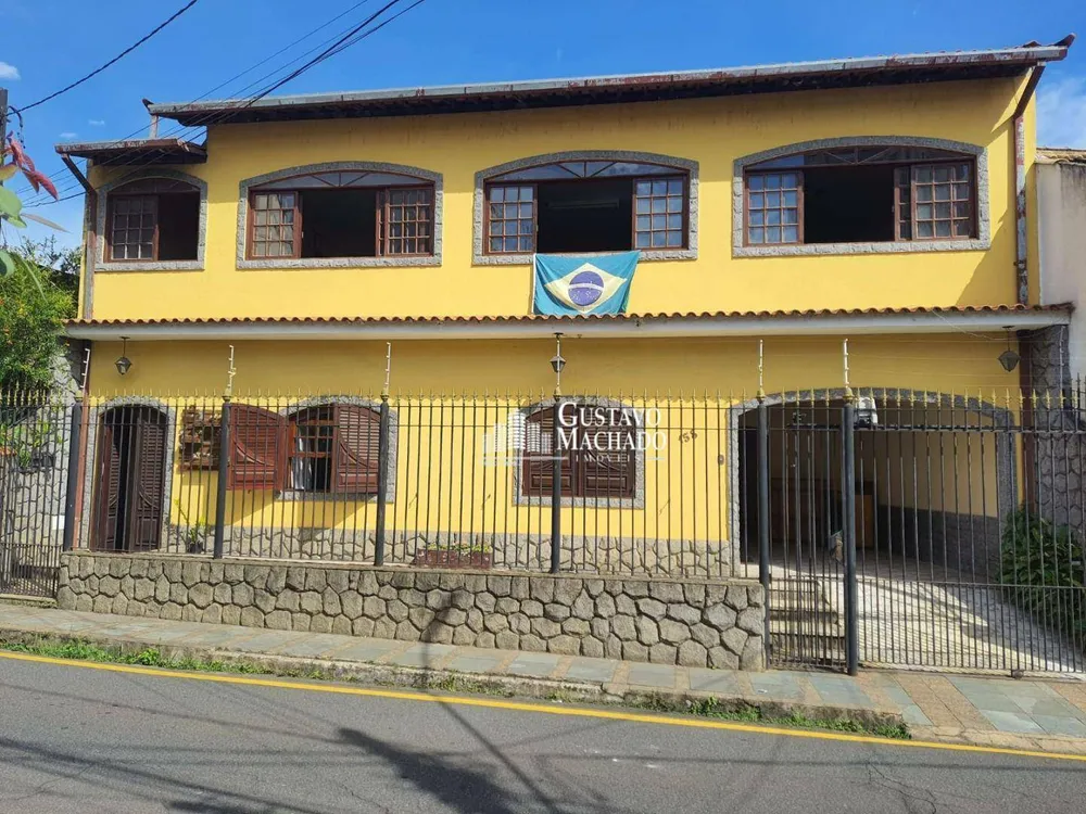 Casa, 5 quartos, 330 m² - Foto 1