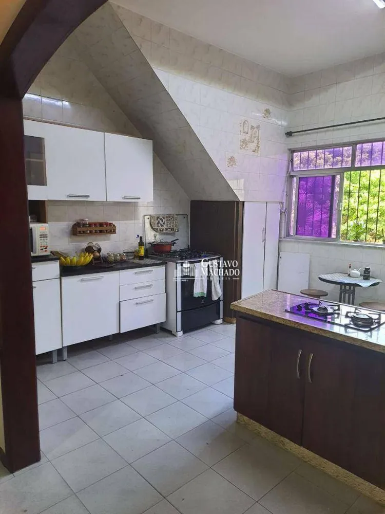 Casa, 5 quartos, 330 m² - Foto 3