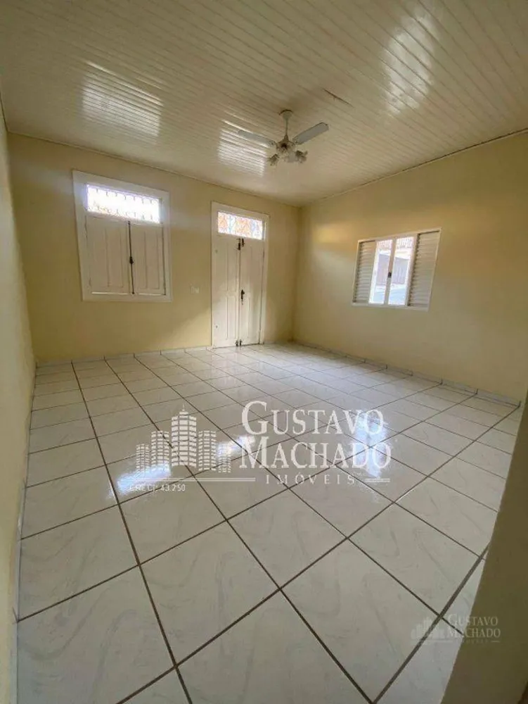 Casa, 4 quartos, 150 m² - Foto 1