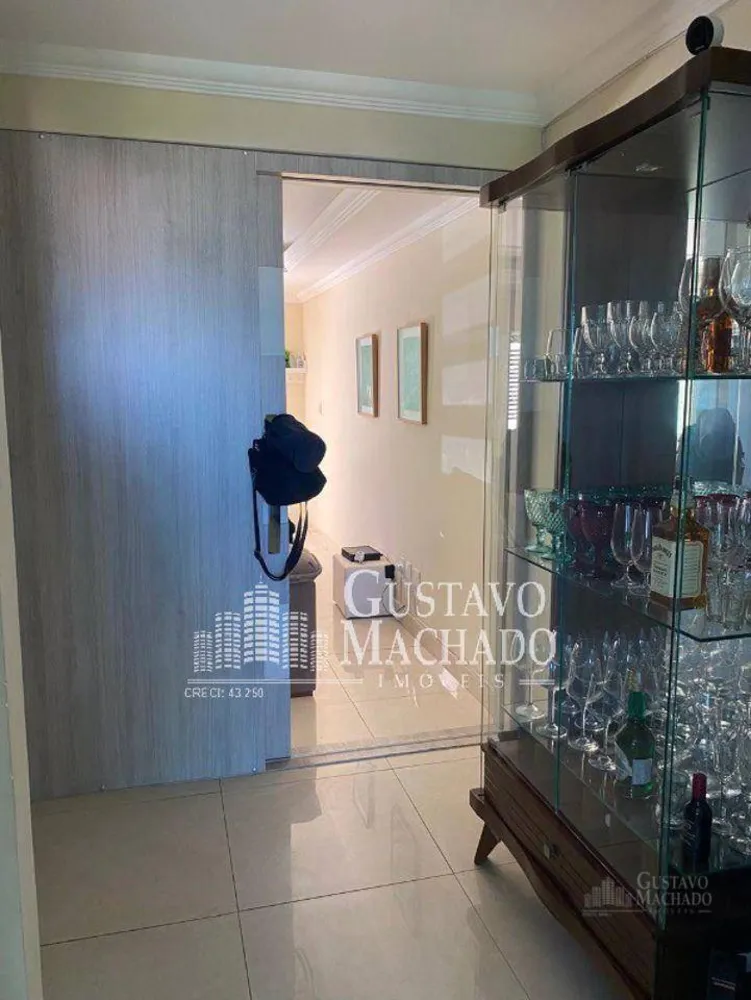 Casa, 3 quartos, 241 m² - Foto 4
