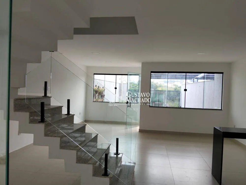 Casa, 3 quartos, 152 m² - Foto 1