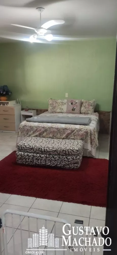 Casa, 4 quartos, 250 m² - Foto 24