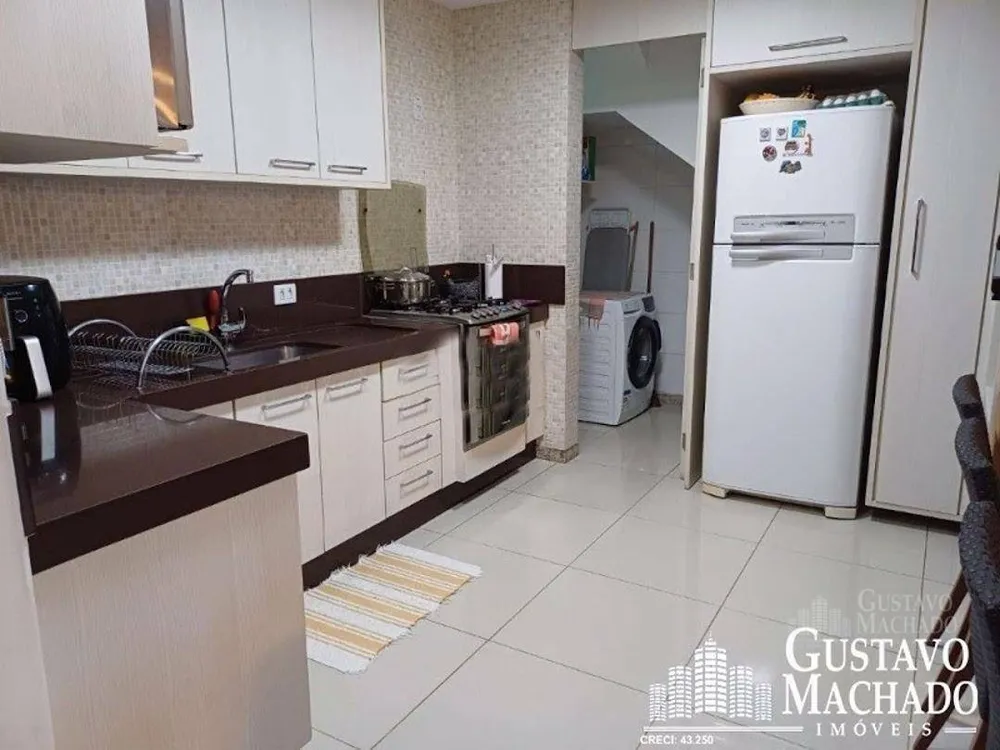 Cobertura, 3 quartos, 238 m² - Foto 8
