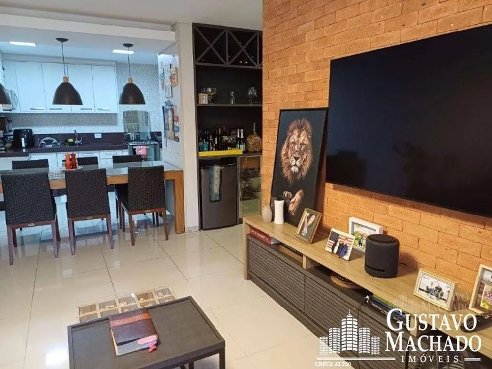 Cobertura, 3 quartos, 238 m² - Foto 2