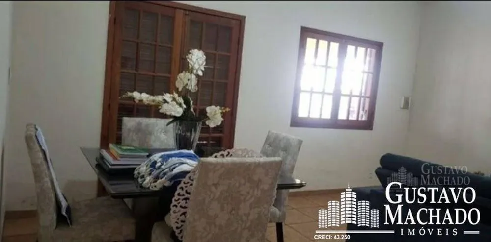 Casa, 3 quartos, 290 m² - Foto 3