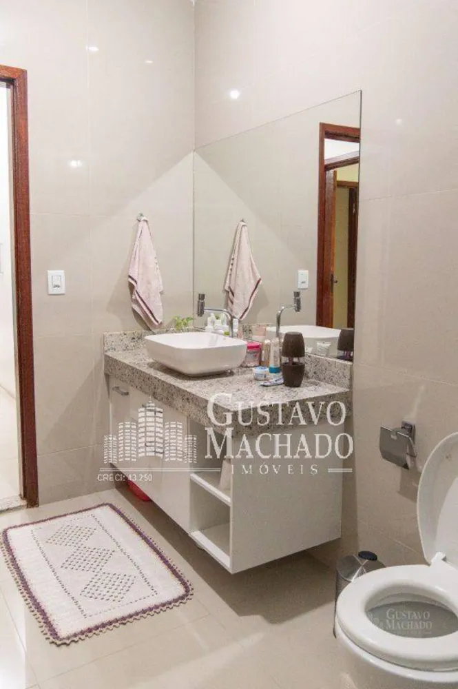 Casa, 4 quartos, 240 m² - Foto 17