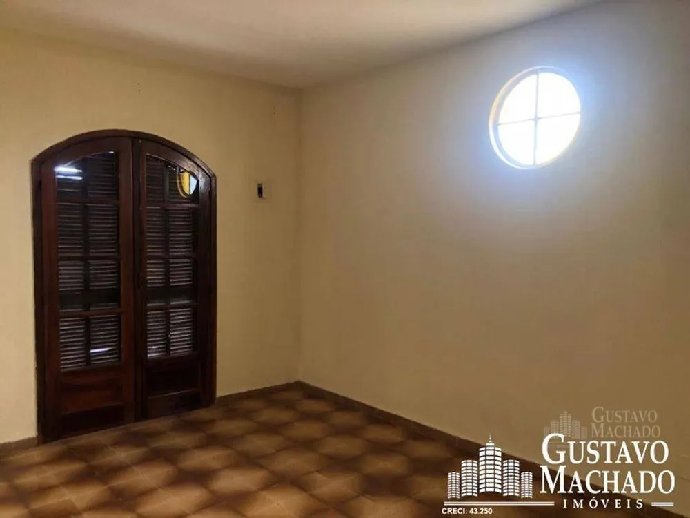 Casa, 6 quartos, 200 m² - Foto 8