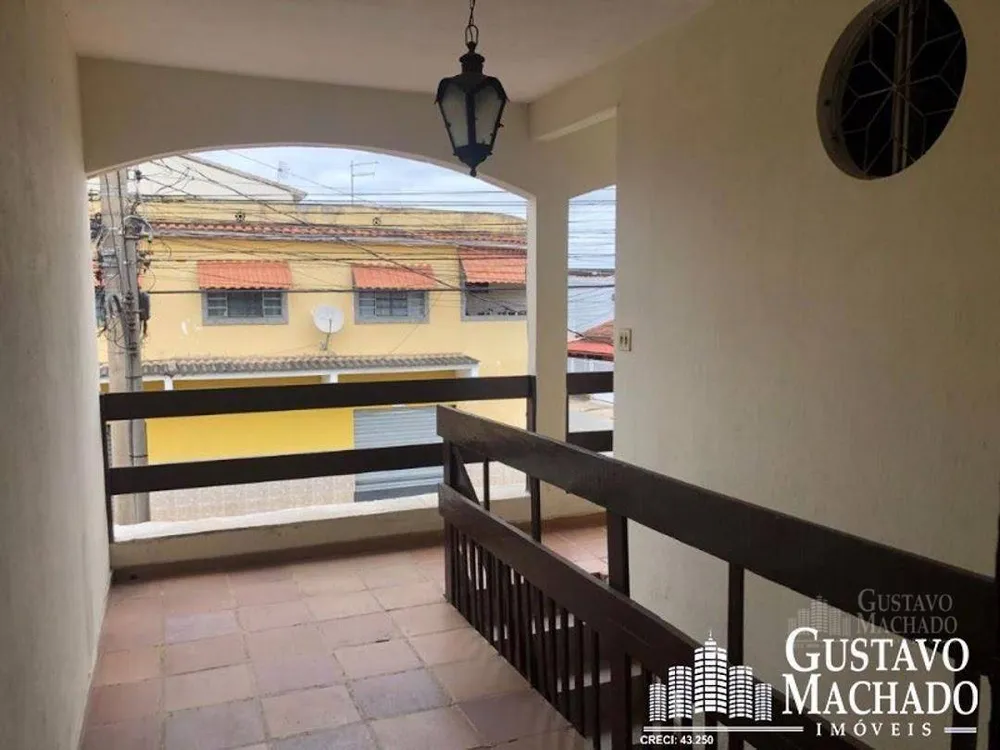 Casa, 6 quartos, 200 m² - Foto 9