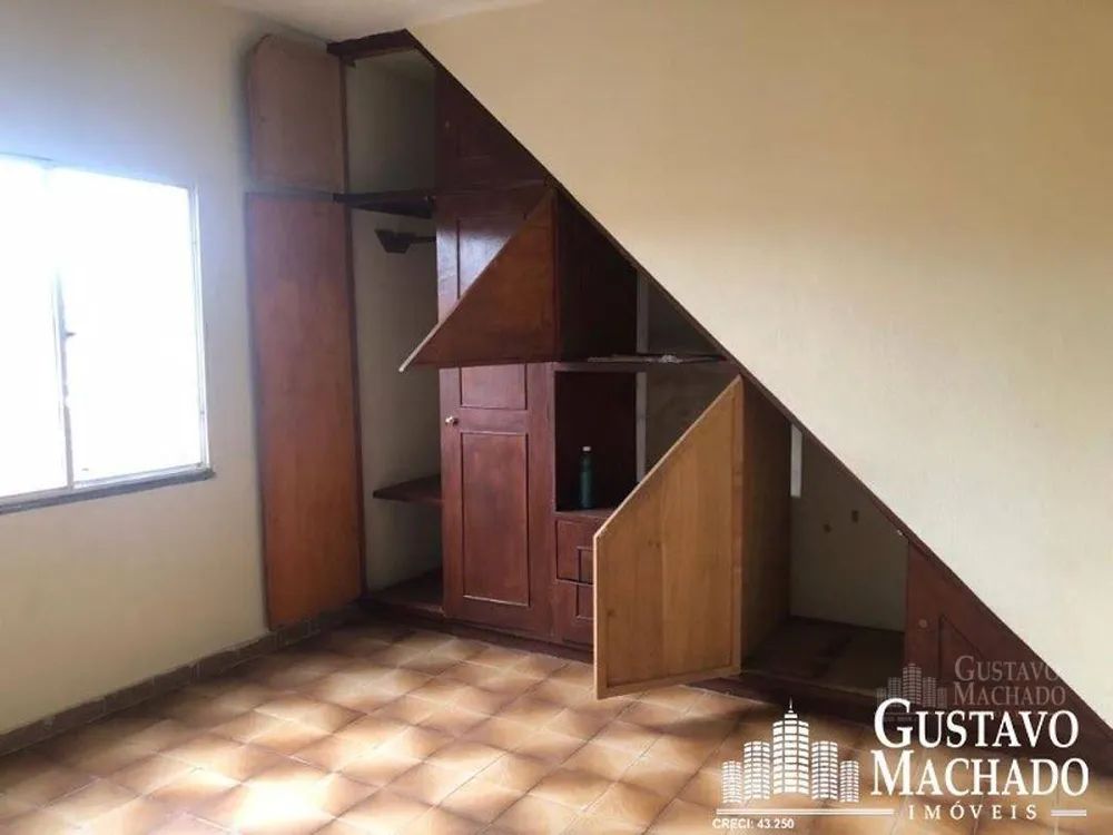Casa, 6 quartos, 200 m² - Foto 5