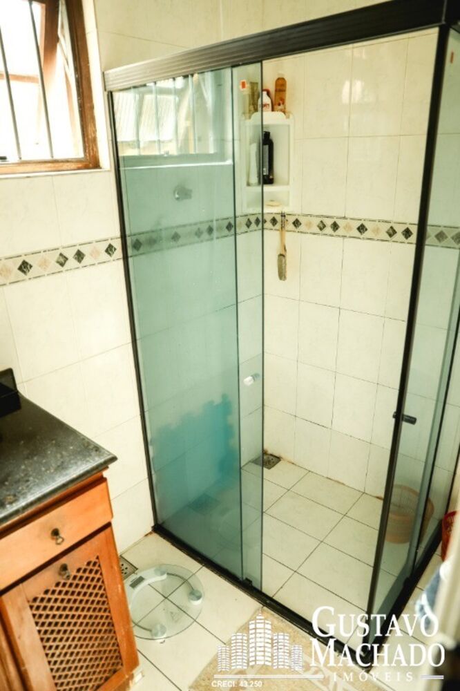 Casa à venda com 4 quartos, 260m² - Foto 5