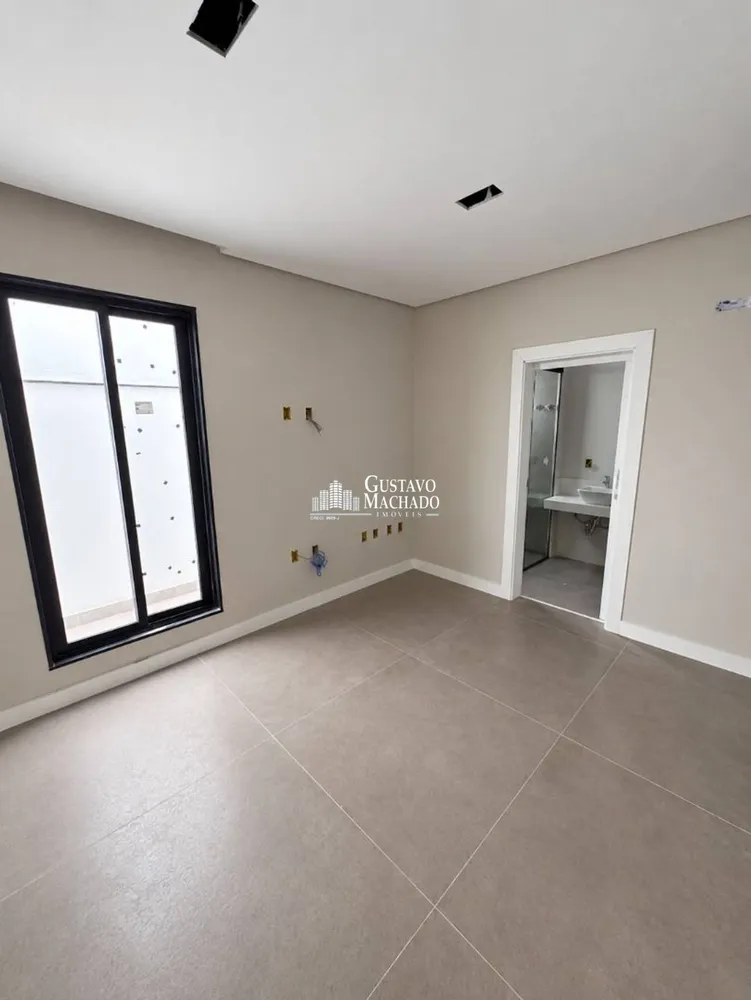 Casa, 3 quartos, 220 m² - Foto 11