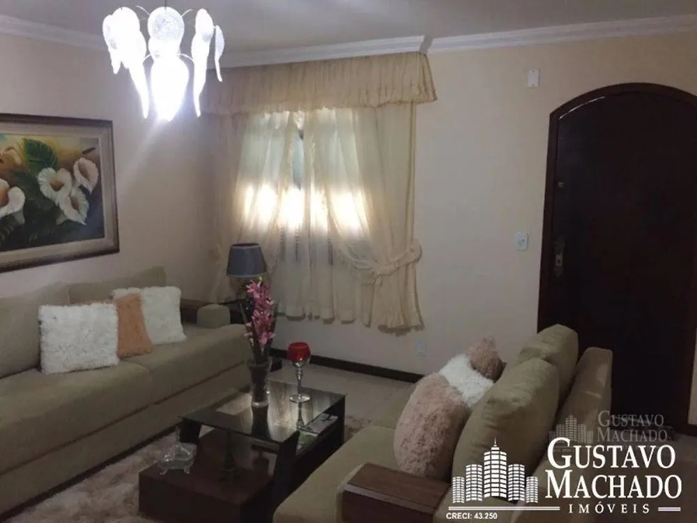 Casa, 3 quartos, 184 m² - Foto 1