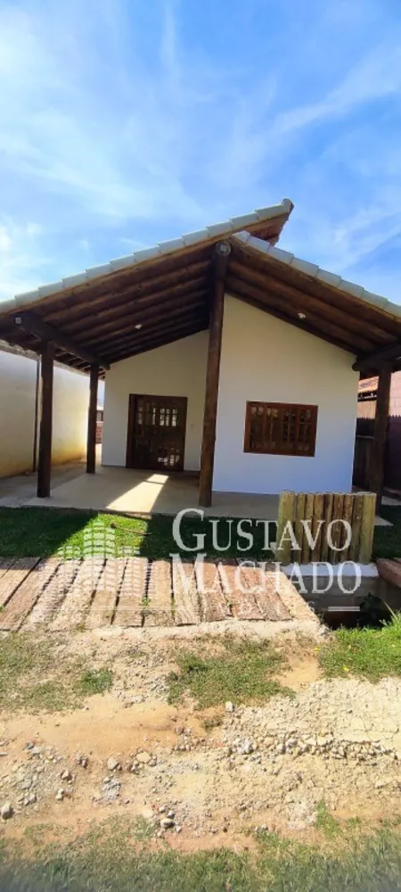 Casa à venda com 3 quartos - Foto 1