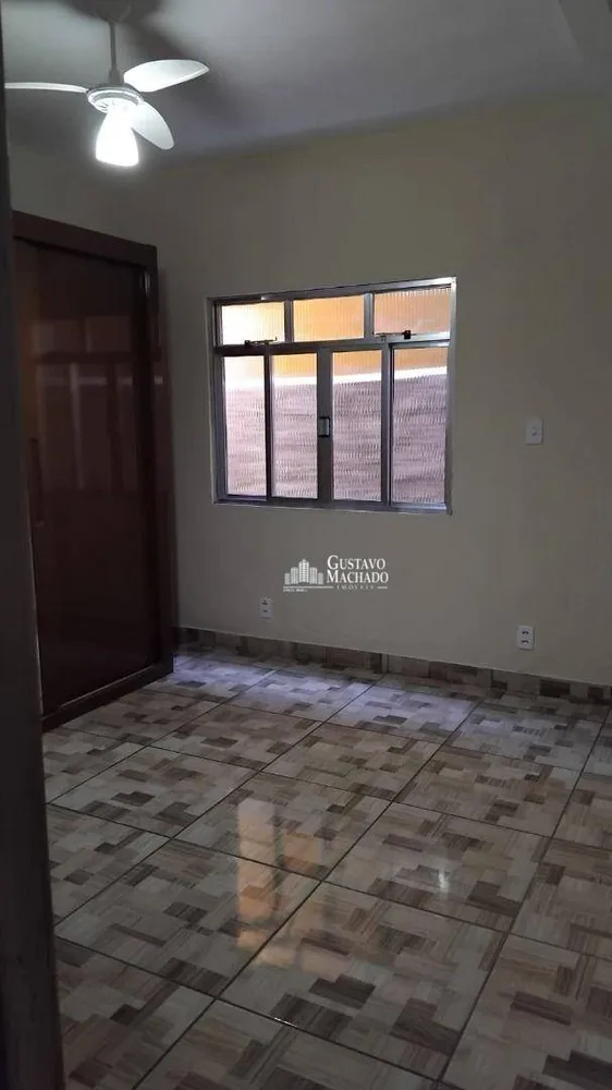 Casa, 3 quartos, 200 m² - Foto 4