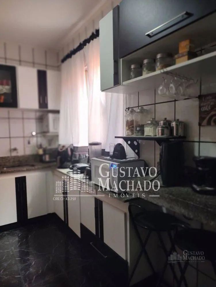 Casa, 3 quartos, 262 m² - Foto 3