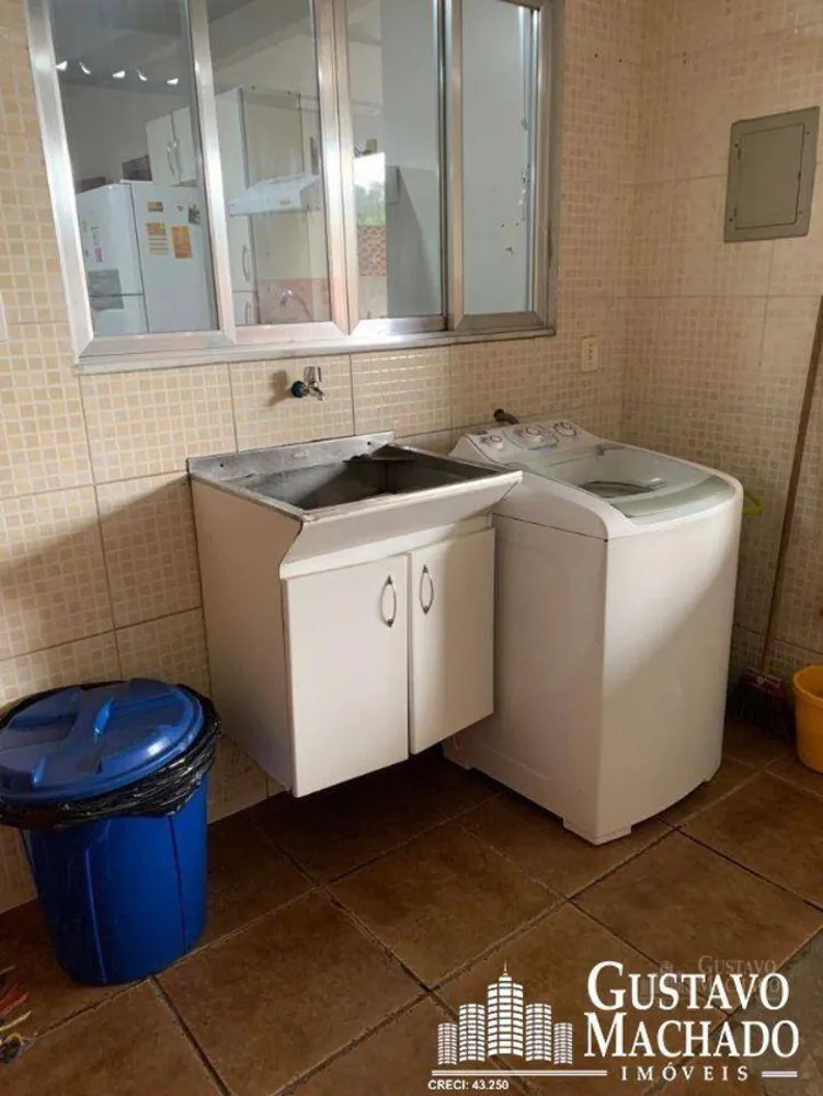 Casa, 6 quartos, 200 m² - Foto 9