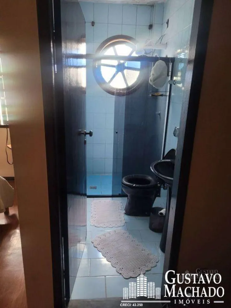 Casa, 4 quartos, 210 m² - Foto 2