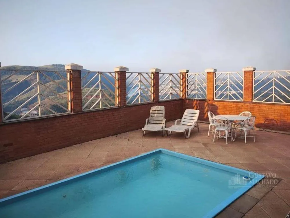 Casa, 4 quartos, 210 m² - Foto 2