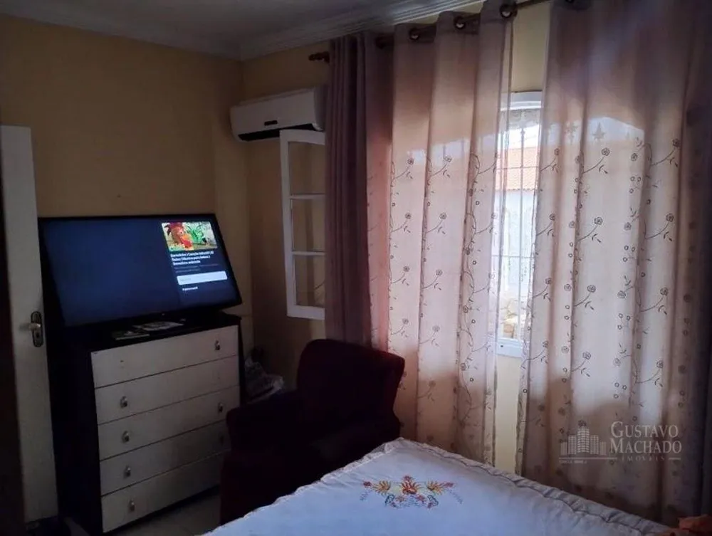 Casa, 4 quartos, 210 m² - Foto 8