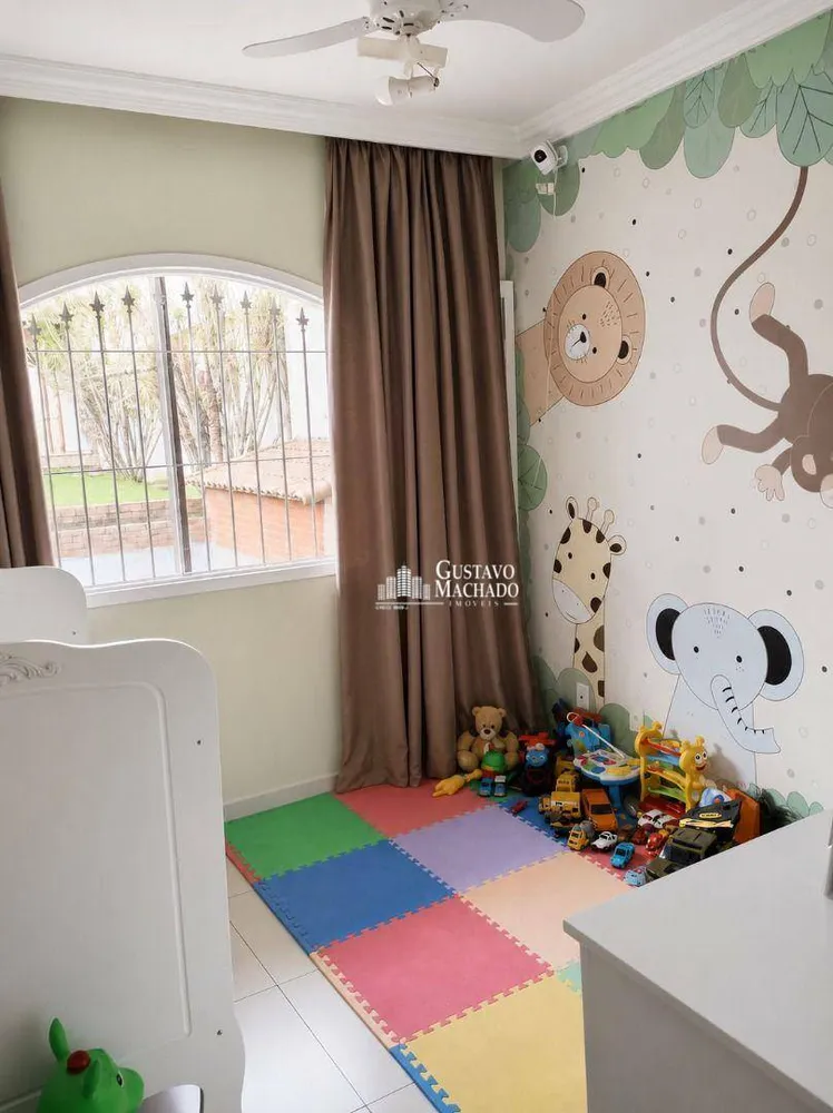 Casa, 4 quartos, 210 m² - Foto 17