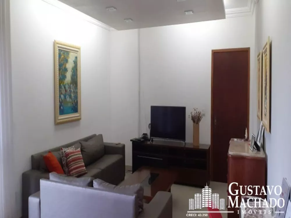 Apartamento à venda com 4 quartos, 190m² - Foto 1