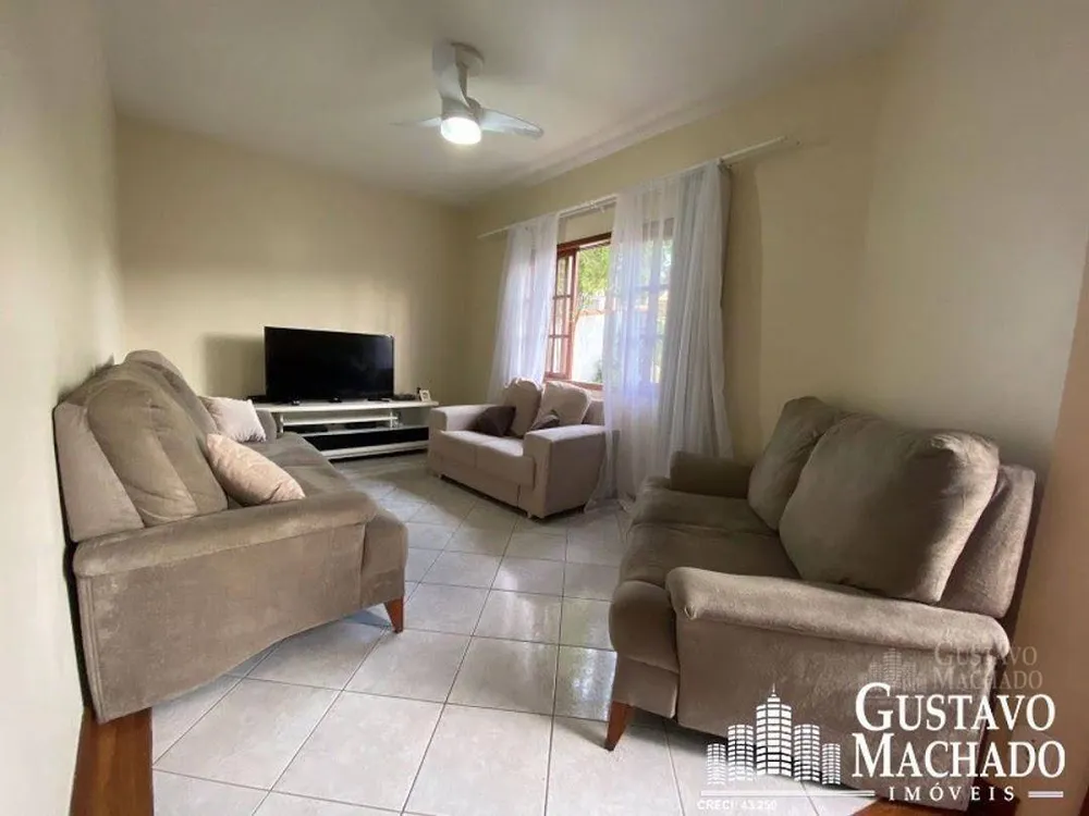 Casa, 3 quartos, 270 m² - Foto 4