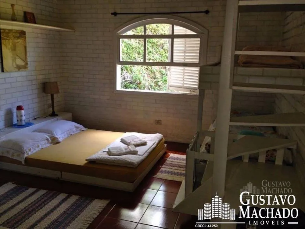 Chácara, 12 quartos, 1 m² - Foto 12