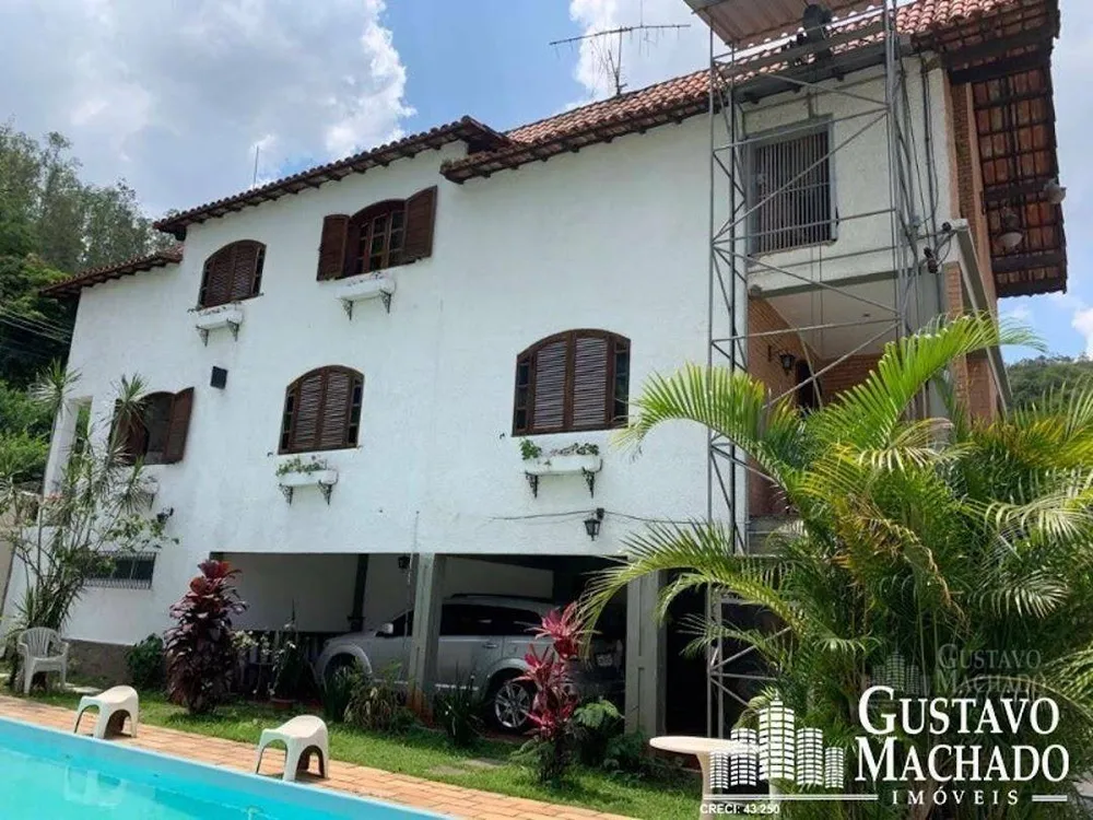 Casa, 3 quartos, 330 m² - Foto 2