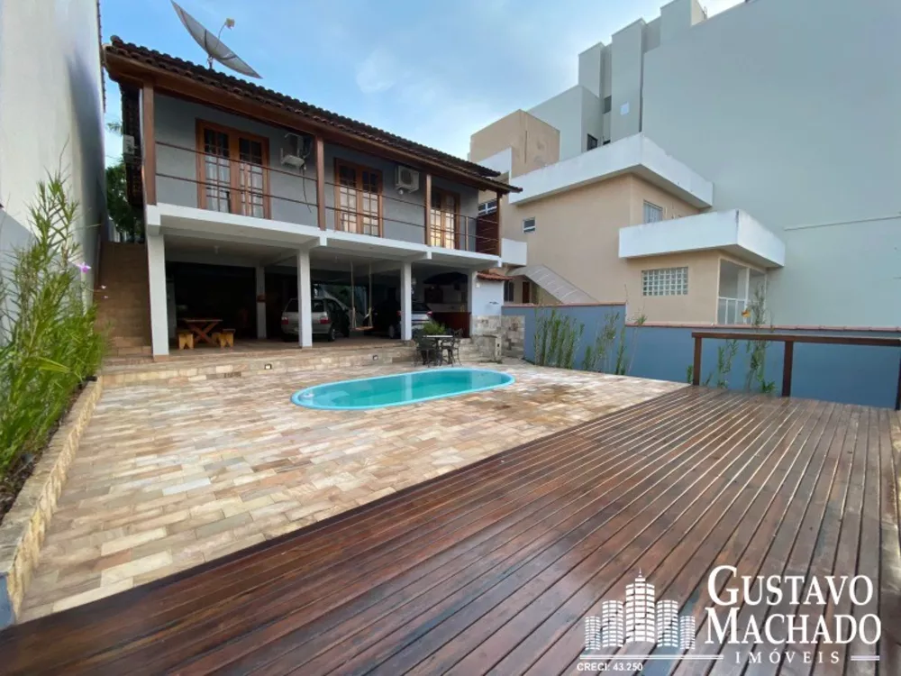 Casa, 3 quartos, 270 m² - Foto 1