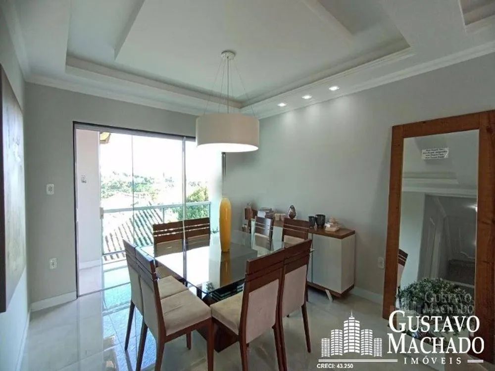 Casa, 3 quartos, 270 m² - Foto 2