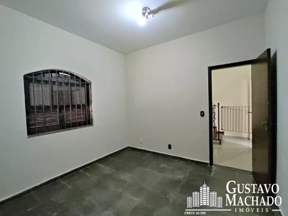 Casa, 4 quartos, 282 m² - Foto 14