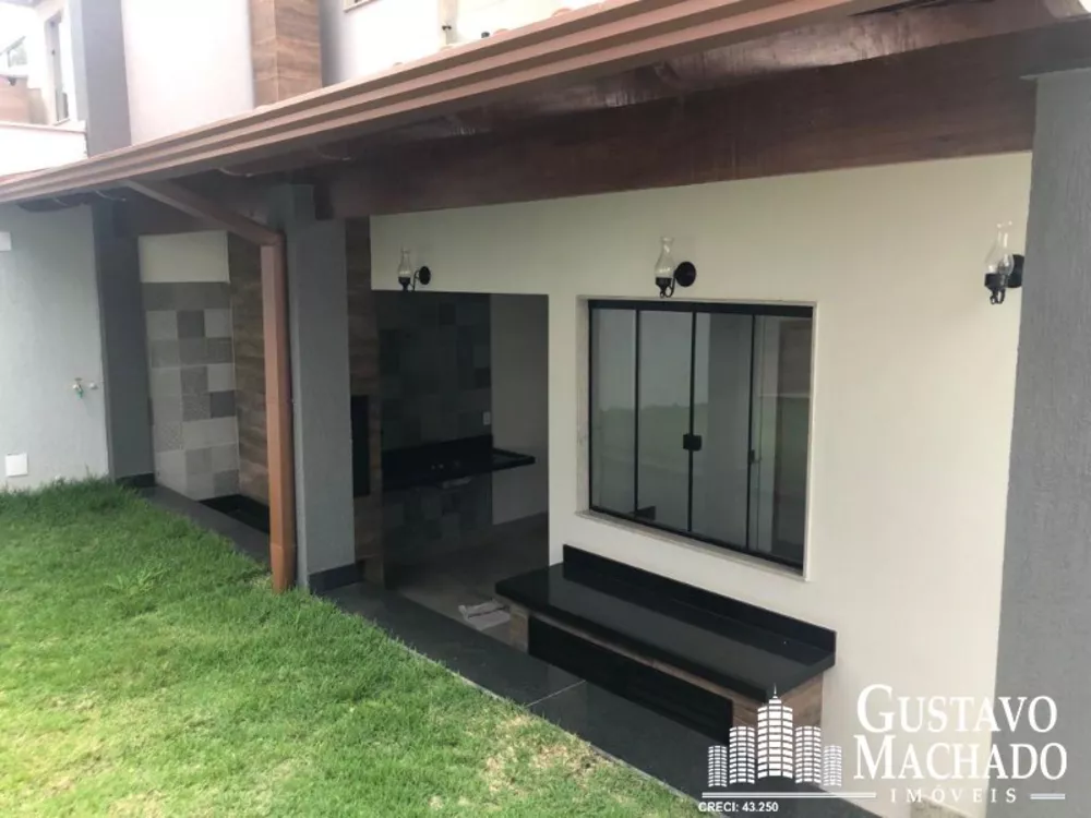 Casa, 3 quartos, 307 m² - Foto 1
