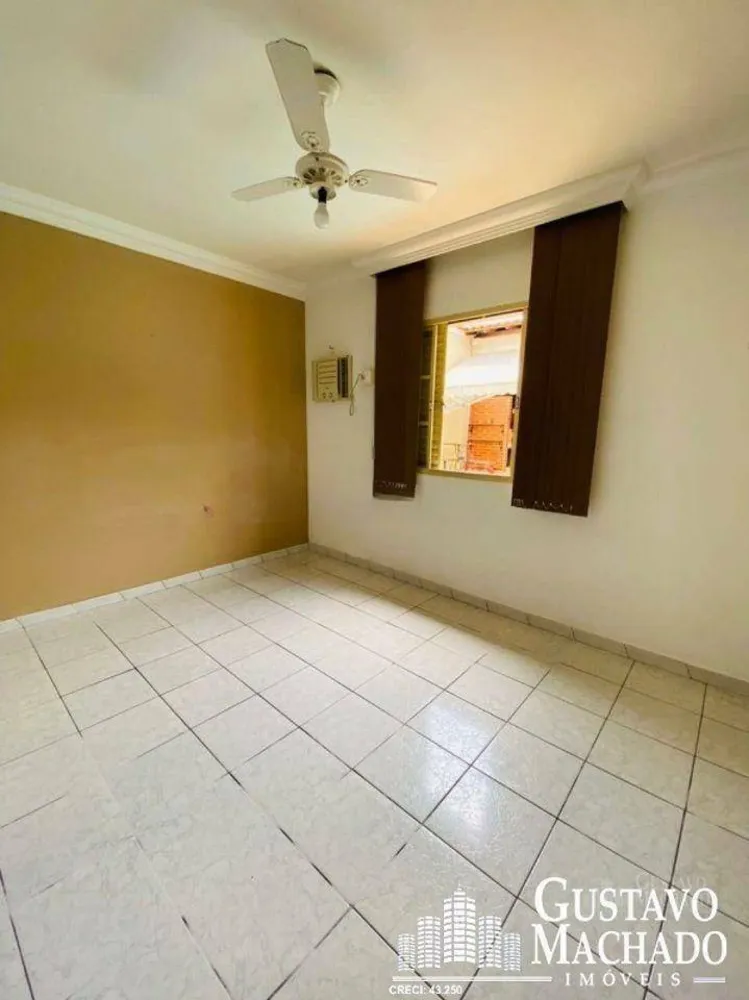 Casa, 4 quartos, 190 m² - Foto 2