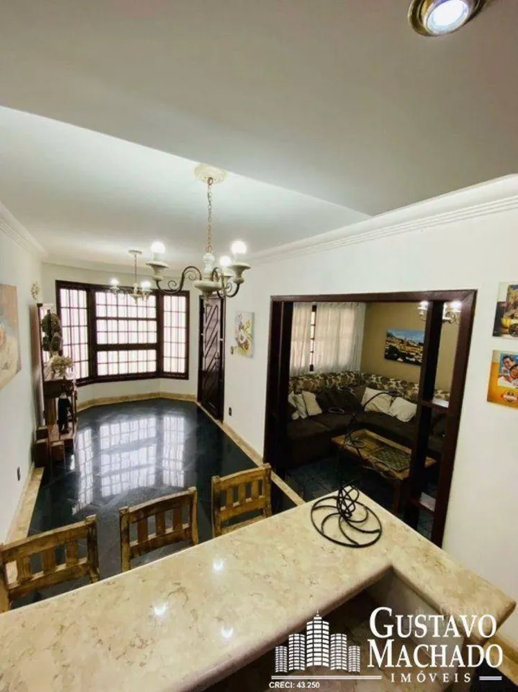 Casa, 4 quartos, 190 m² - Foto 4