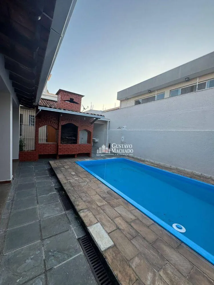 Casa, 4 quartos, 300 m² - Foto 2