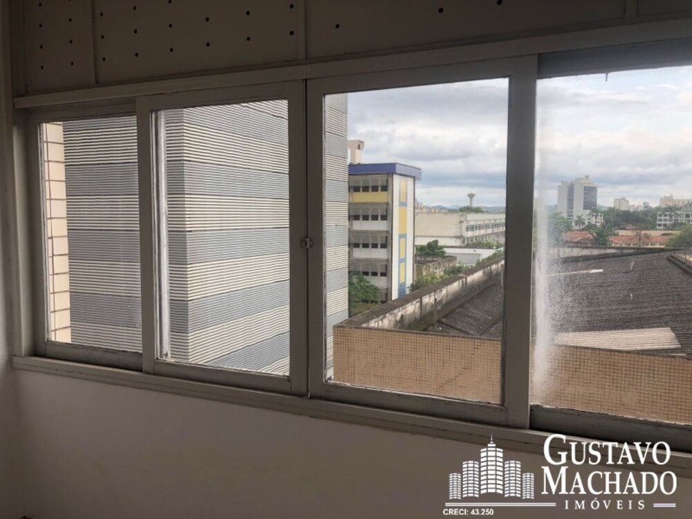Apartamento à venda com 2 quartos, 69m² - Foto 2
