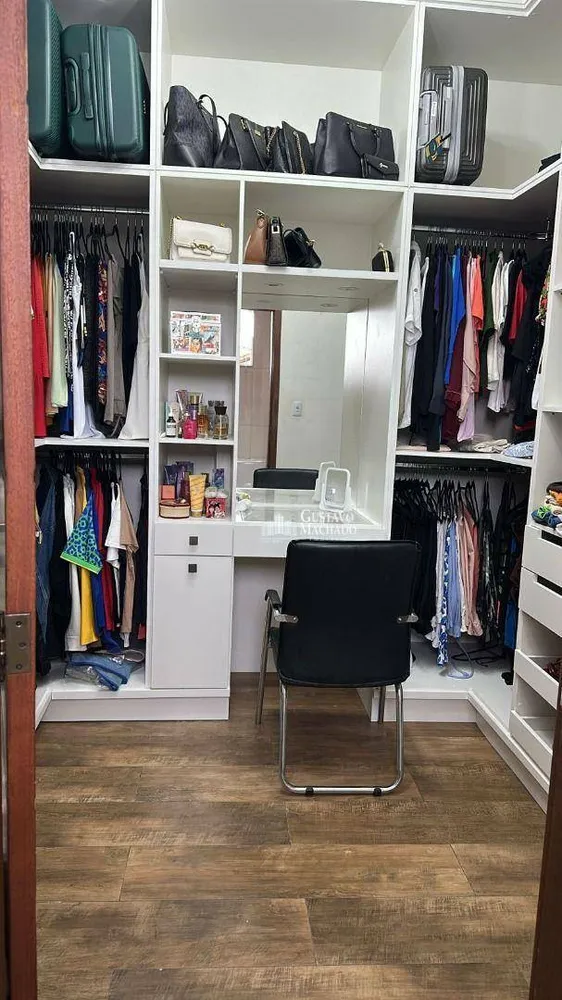 Casa, 4 quartos, 248 m² - Foto 12