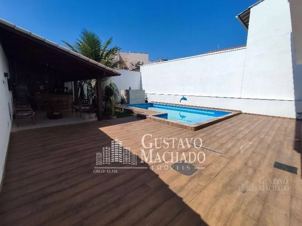 Casa, 4 quartos, 248 m² - Foto 38