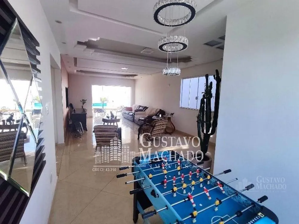 Casa, 4 quartos, 248 m² - Foto 4